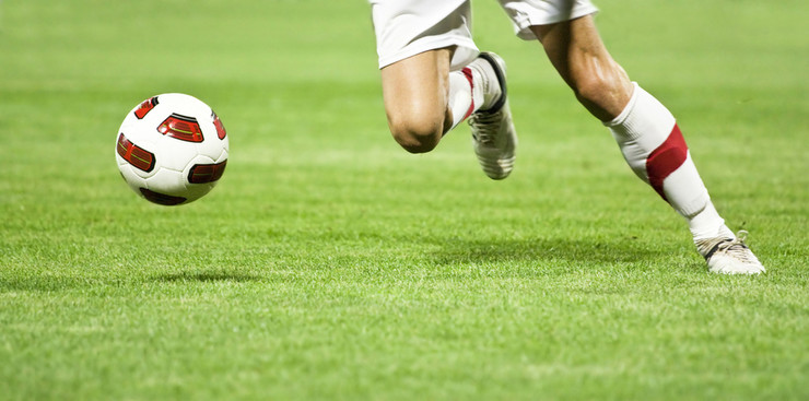 When Sportsmanship in Football Goes Right, and Very Wrong